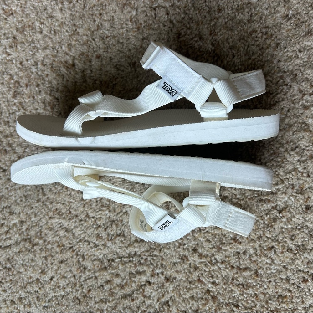 Teva Universal Women's White Velcro Strap Sandals. Size 11 - Picture 4 of 7